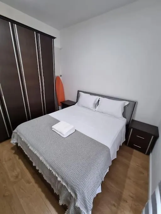 Apartment Zyli Apts, By Bunker Art 2 Museum, Tirana Albania